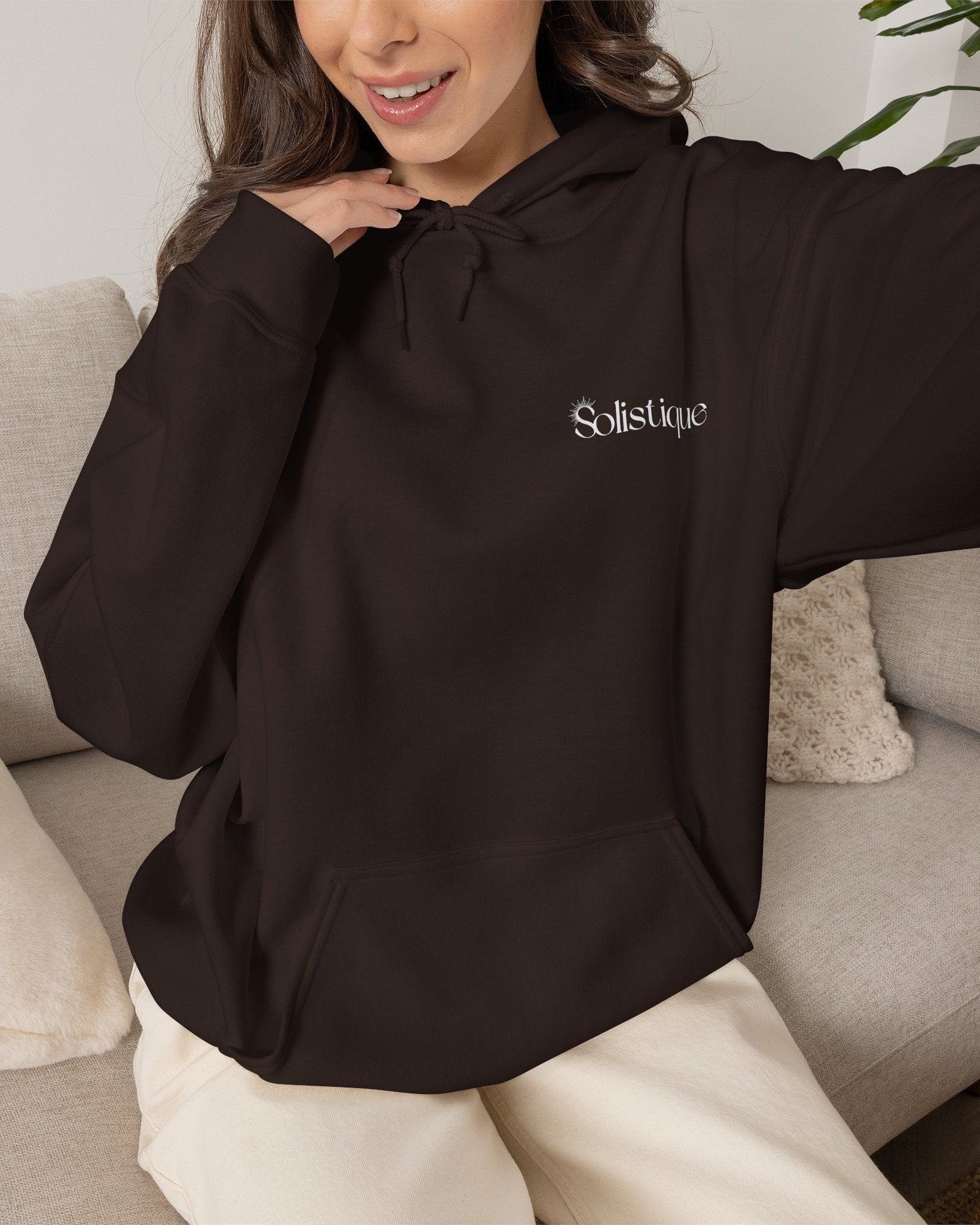 Solistique | Hoodie – Bruin